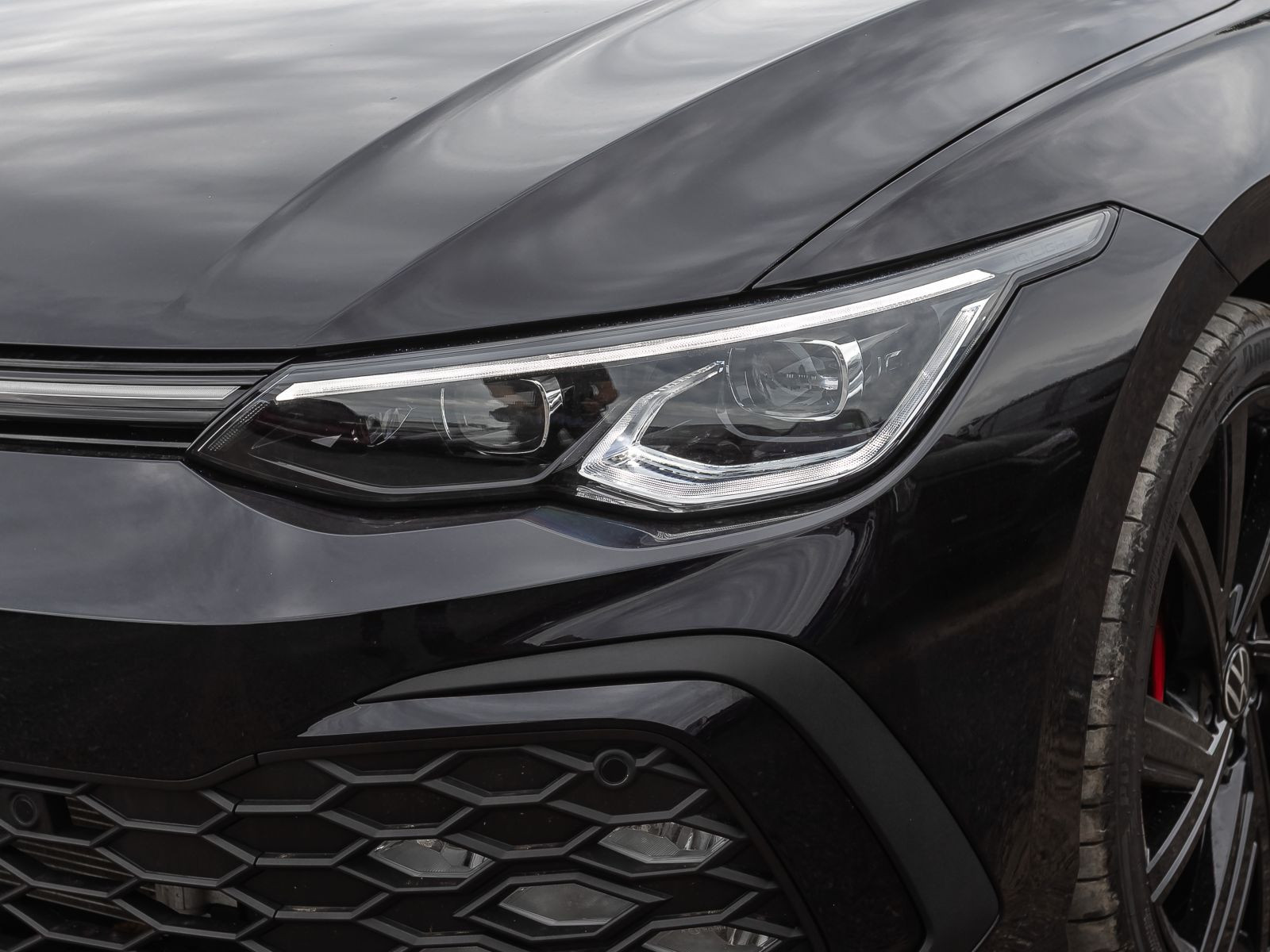 Volkswagen Golf VIII GTI 2.0 TSI DSG Navi LED-Matrix ACC