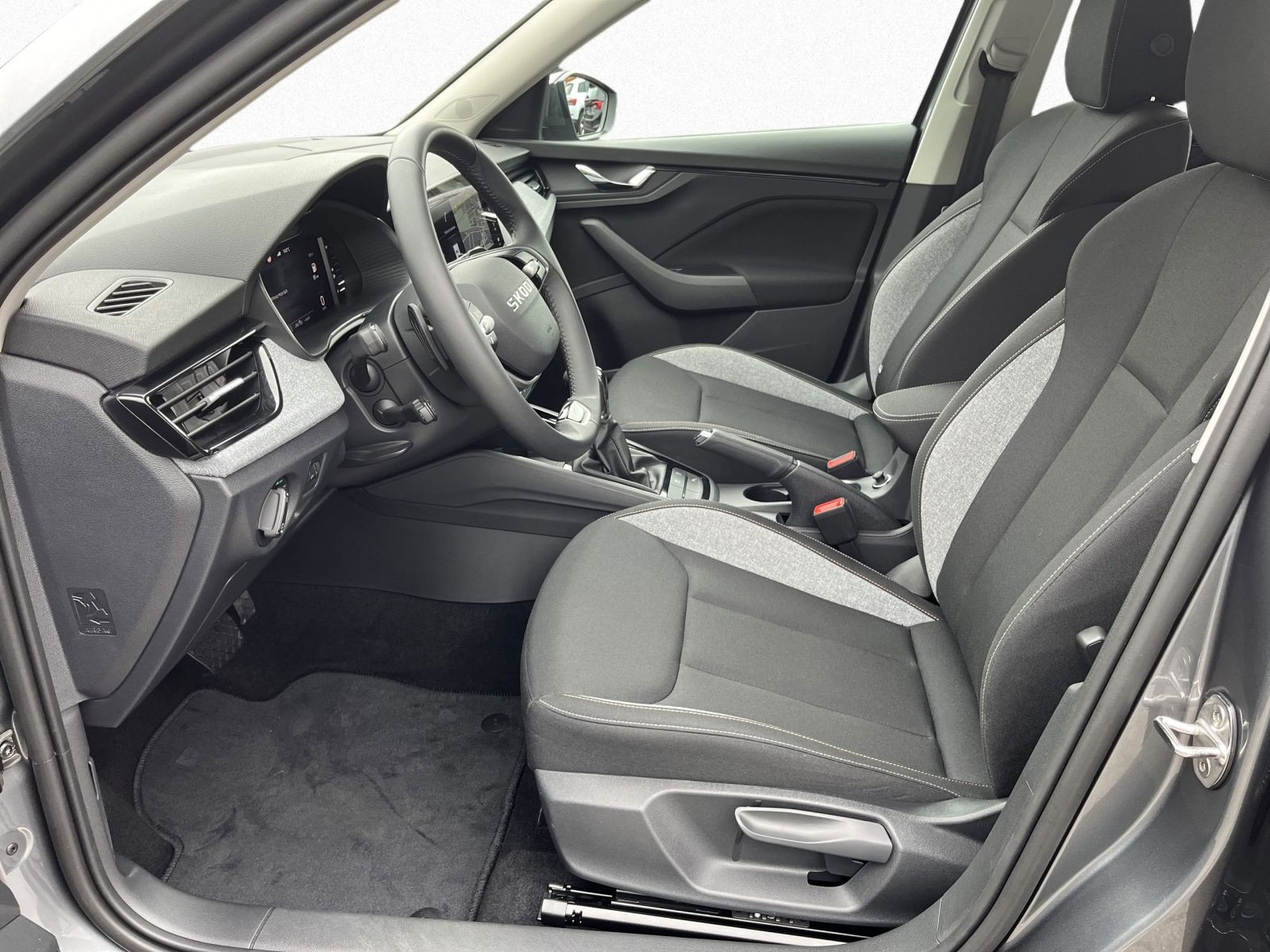 Skoda Kamiq Selection 1,5 TSI DSG ACC LED RFK NAVI