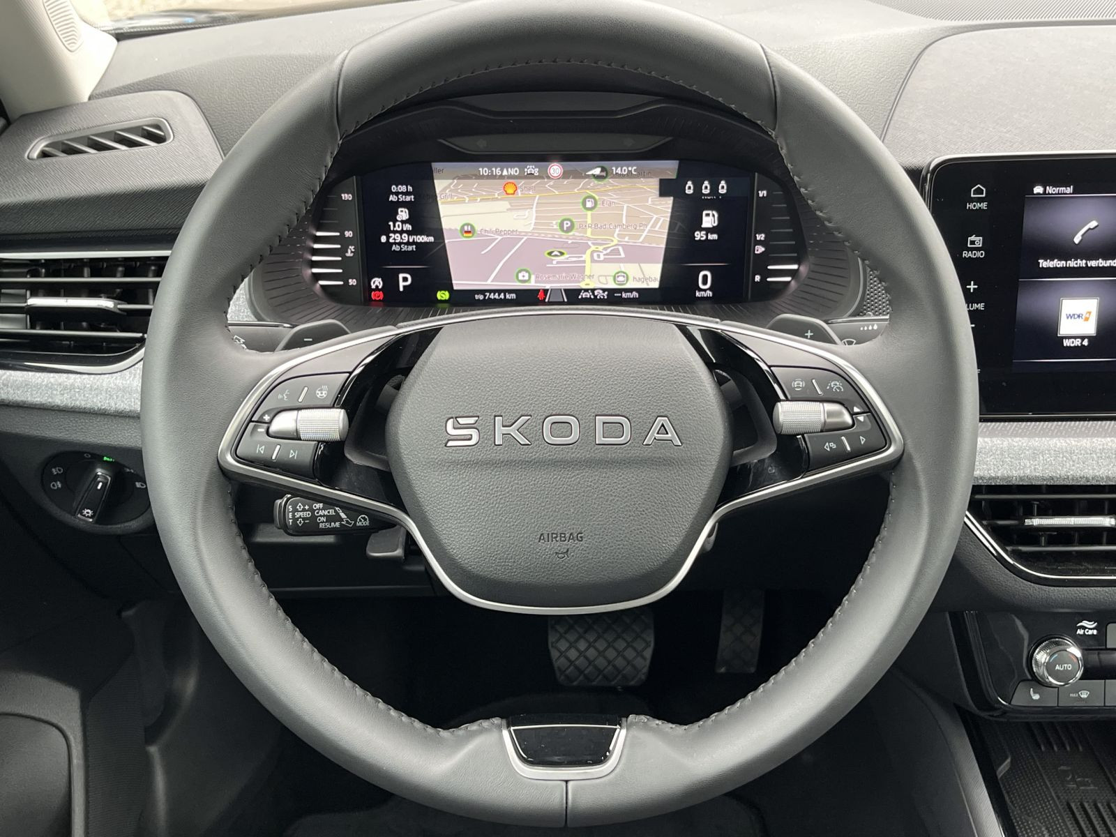 Skoda Kamiq Selection 1,5 TSI DSG ACC LED RFK NAVI