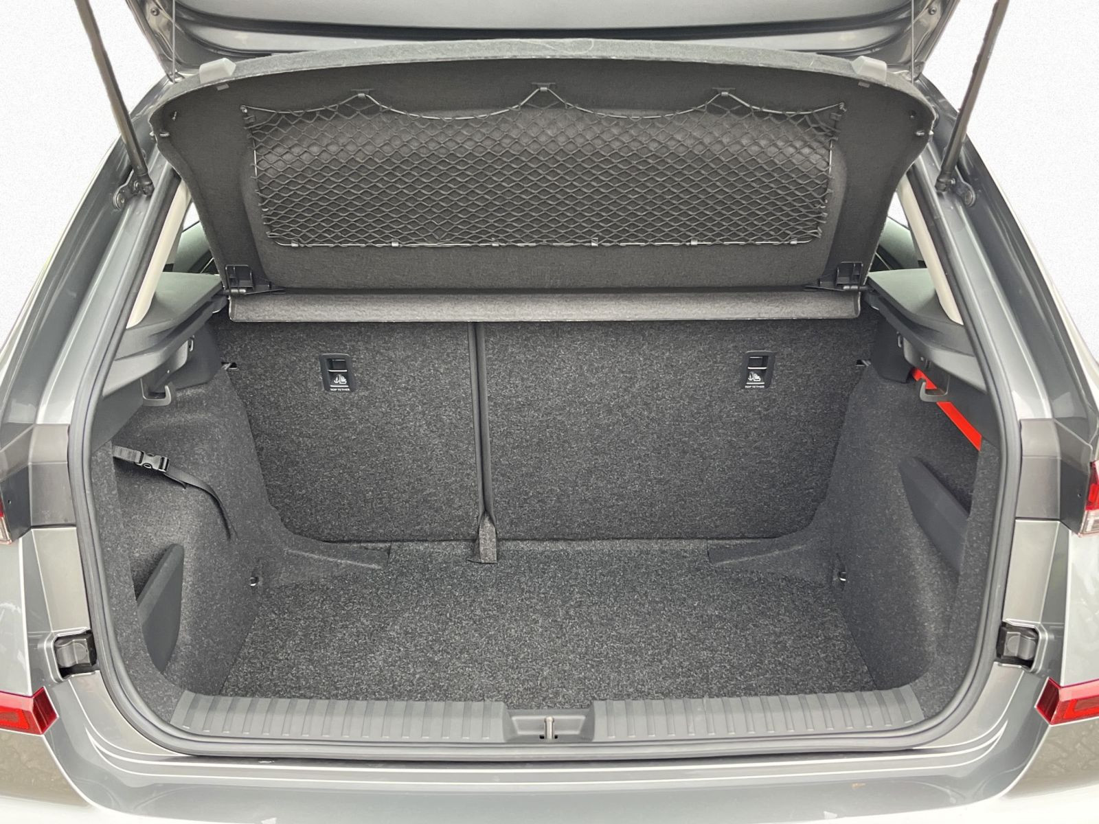 Skoda Kamiq Selection 1,5 TSI DSG ACC LED RFK NAVI