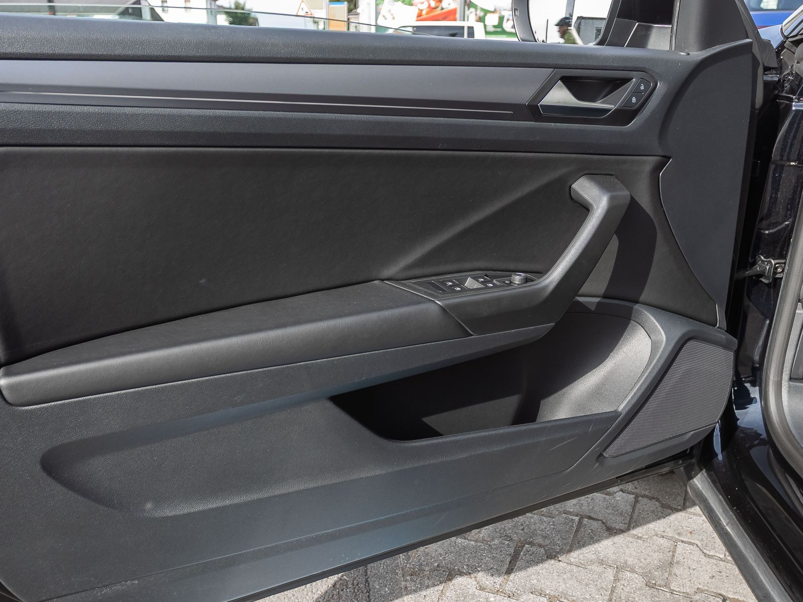 Volkswagen T-Roc Cabriolet R-Line 1.5TSI Navi LED ACC EPH