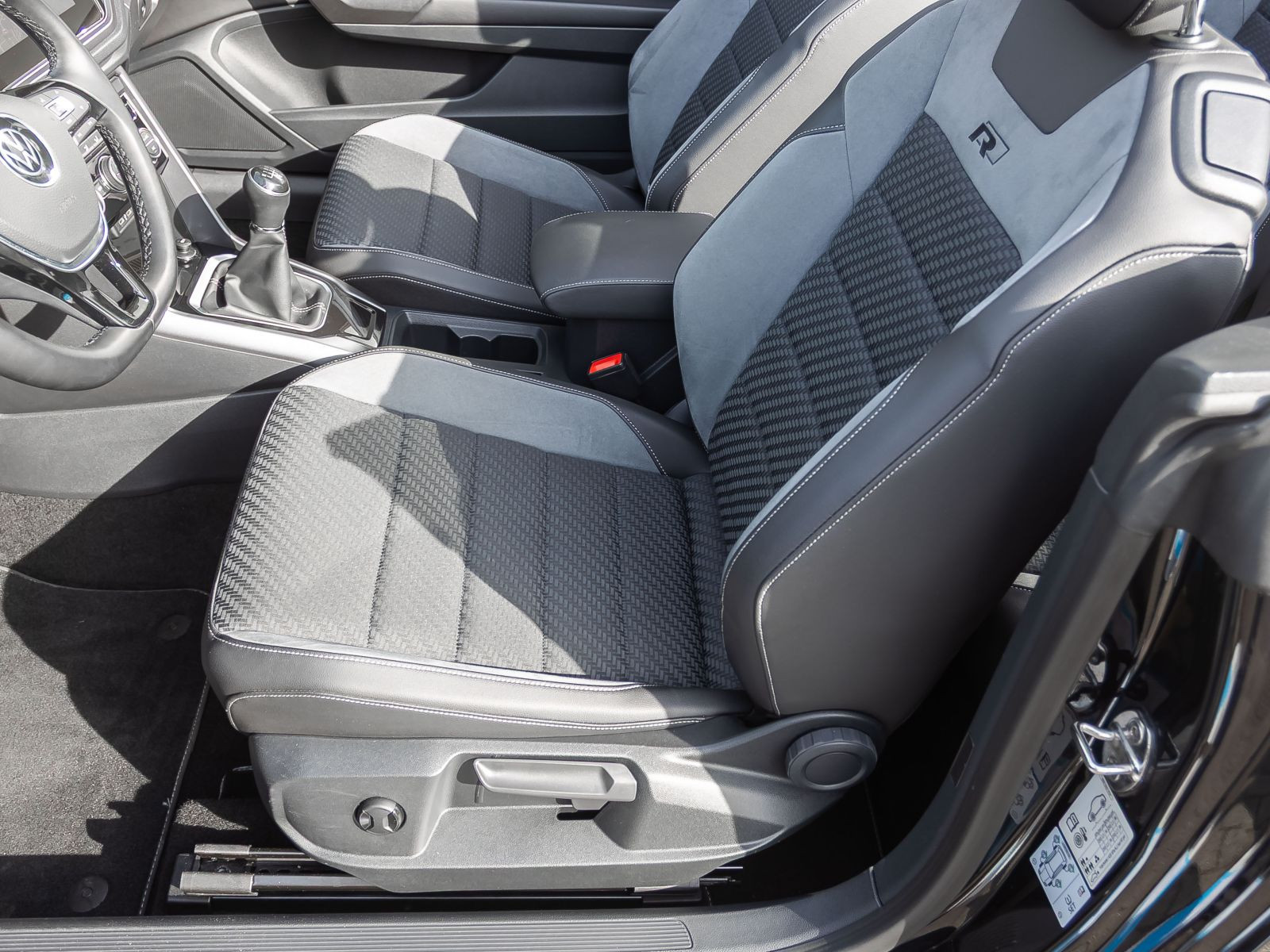 Volkswagen T-Roc Cabriolet R-Line 1.5TSI Navi LED ACC EPH