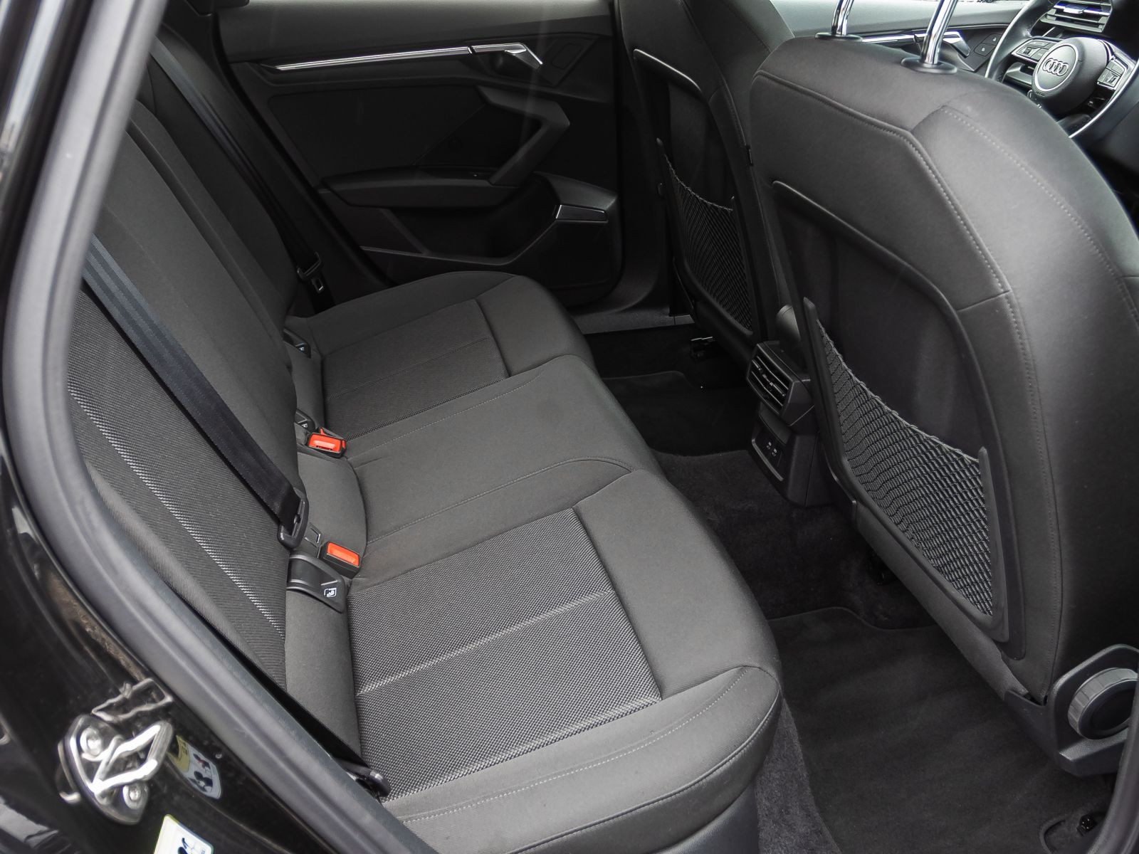 Audi A3 Sportback S line 35TFSI Navi B&O LED EPH