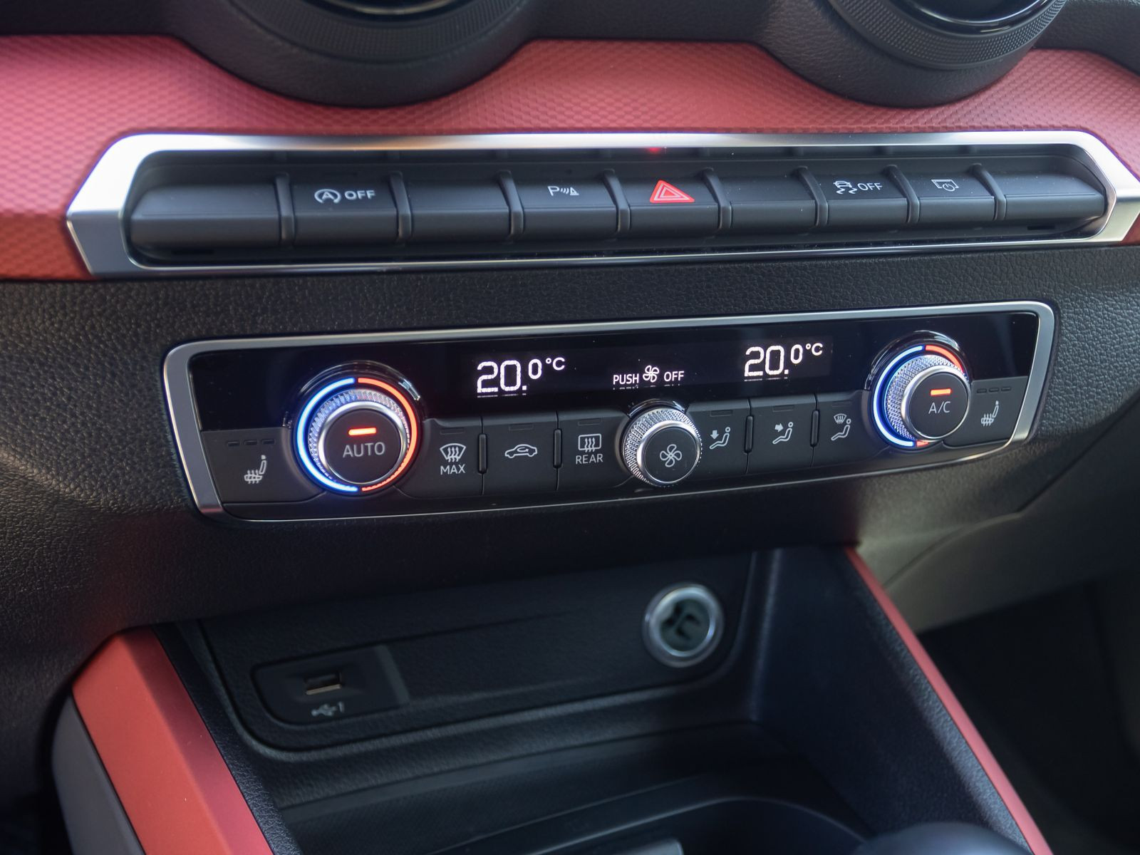 Audi Q2 Sport 1.4 TFSI Stronic AHK Sitzheizung EPH