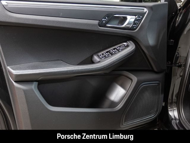 Porsche Macan Panoramadach PDLS PCM ParkAssistent