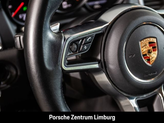 Porsche Macan Panoramadach PDLS PCM ParkAssistent