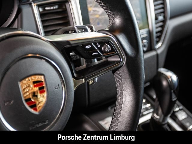 Porsche Macan Panoramadach PDLS PCM ParkAssistent