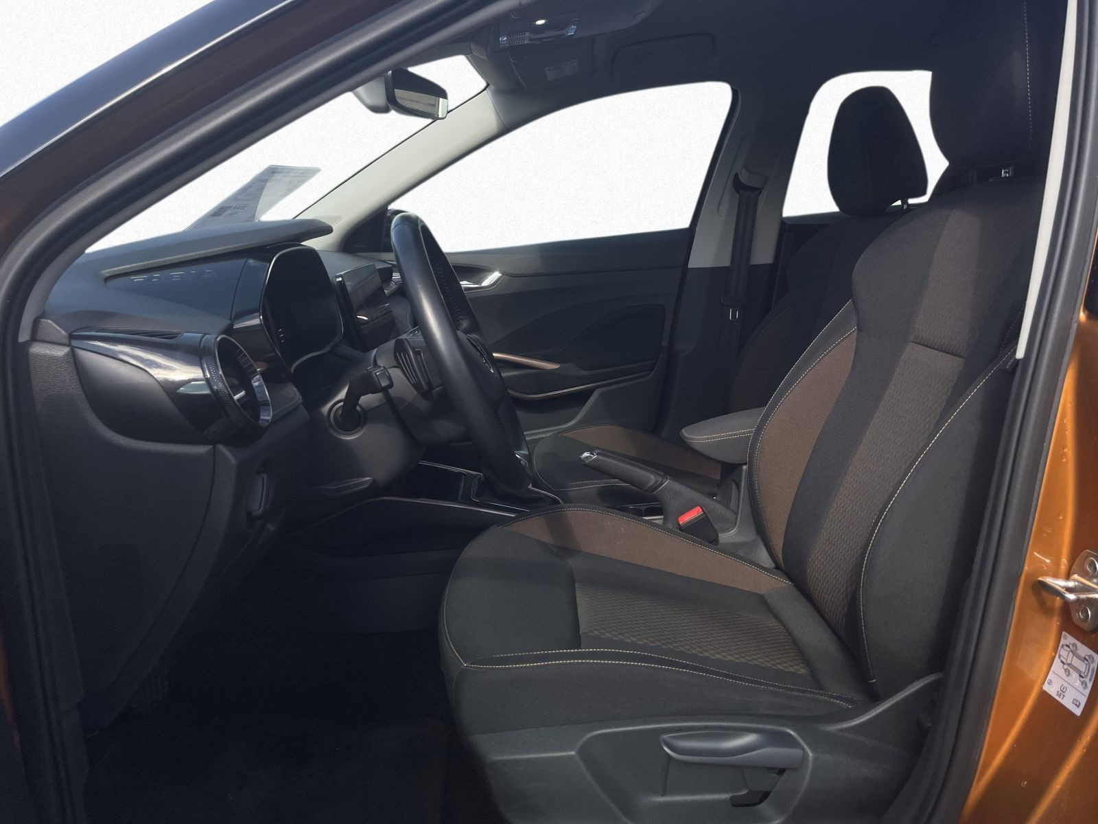 Skoda Fabia Style 1.0TSI DSG Navi LED GRA Keyless-Entry