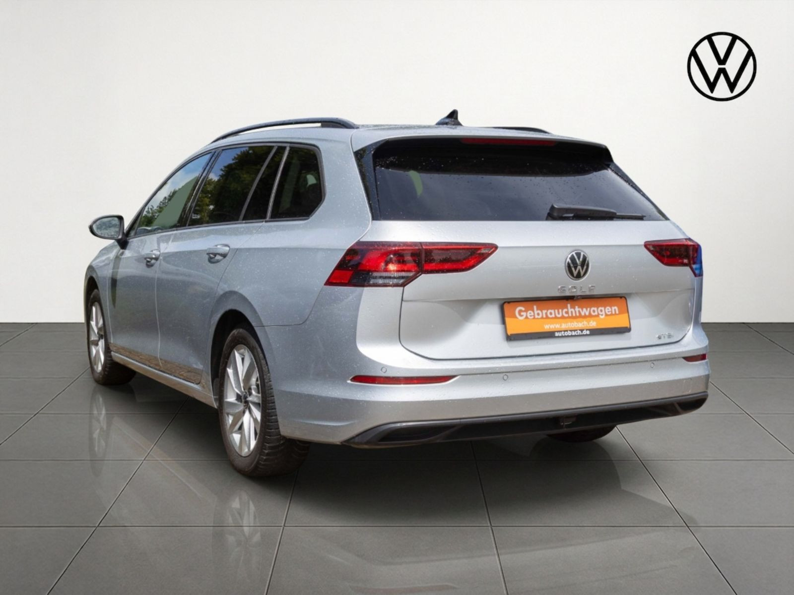 Volkswagen Golf VIII Variant Life 1.5TSI DSG Navi LED Panorama ACC