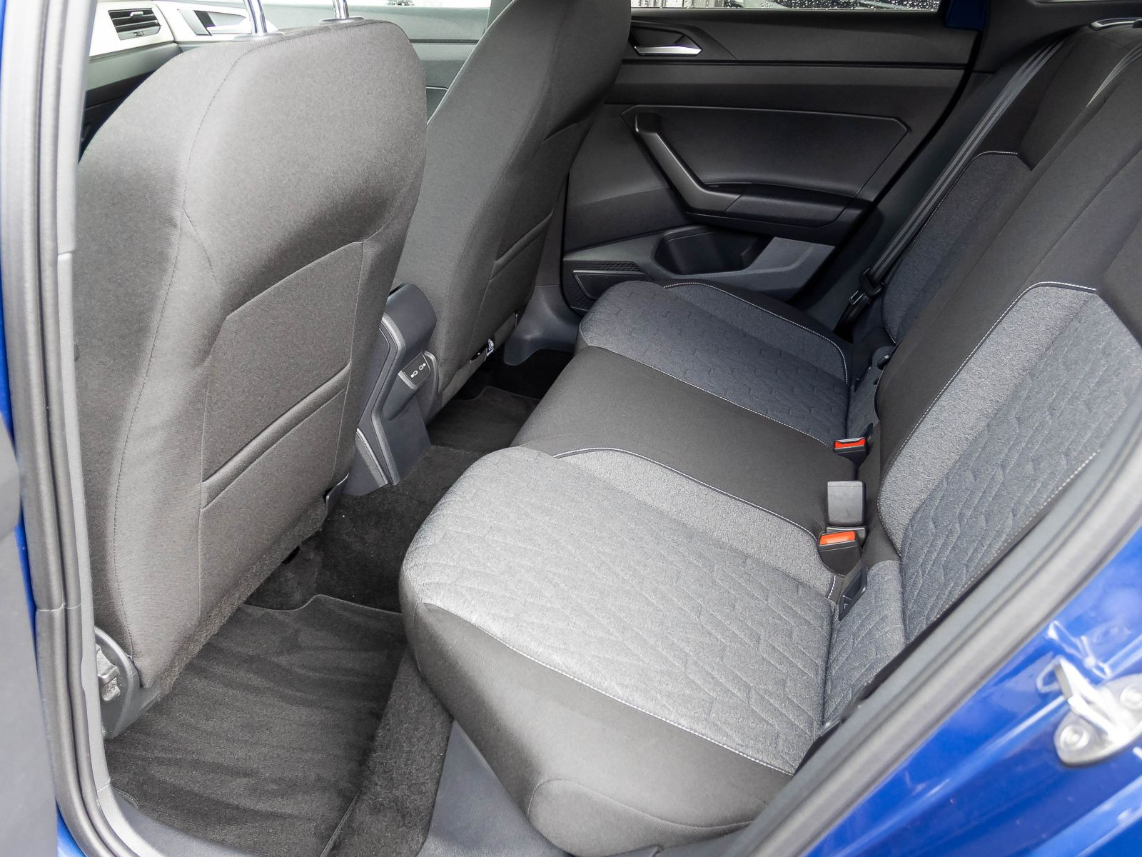 Volkswagen Taigo 1.0 TSI DSG MOVE, LED-Matrix, Navi, App-Connect, Digital Cockpit Pro
