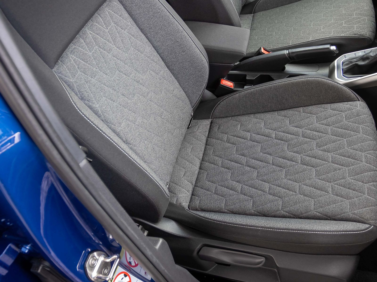 Volkswagen Taigo 1.0 TSI DSG MOVE, LED-Matrix, Navi, App-Connect, Digital Cockpit Pro