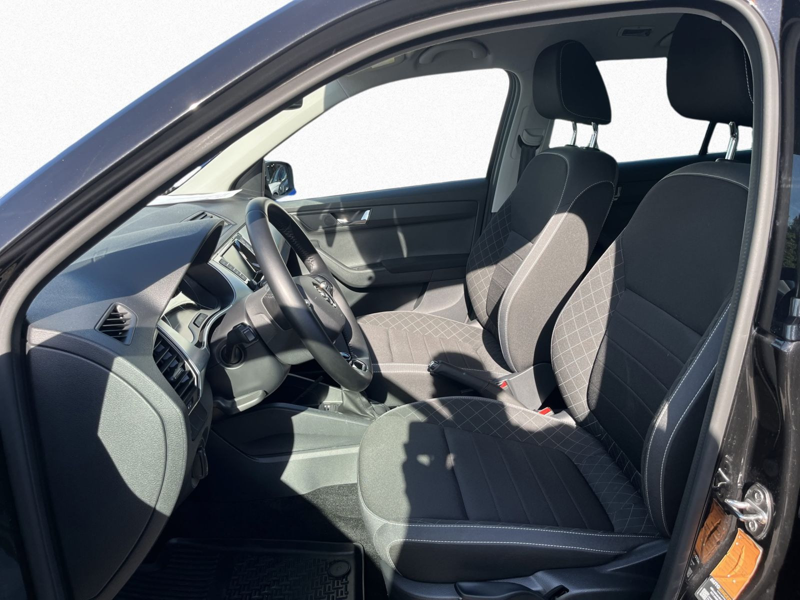 Skoda Fabia Combi Ambition 1.0 TSI Navi Carplay Sitzhzg