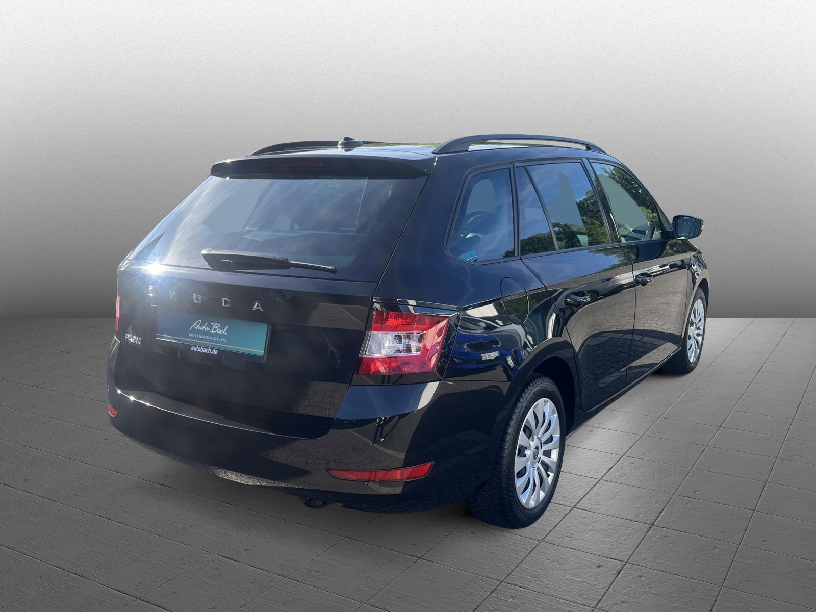 Skoda Fabia Combi Ambition 1.0 TSI Navi Carplay Sitzhzg