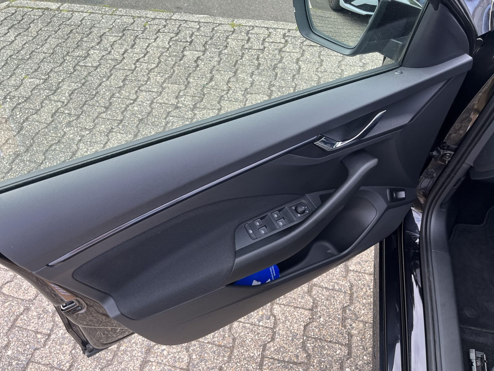 Skoda Kamiq Tour 1.5 TSI DSG Navi ACC LED RFK Carplay
