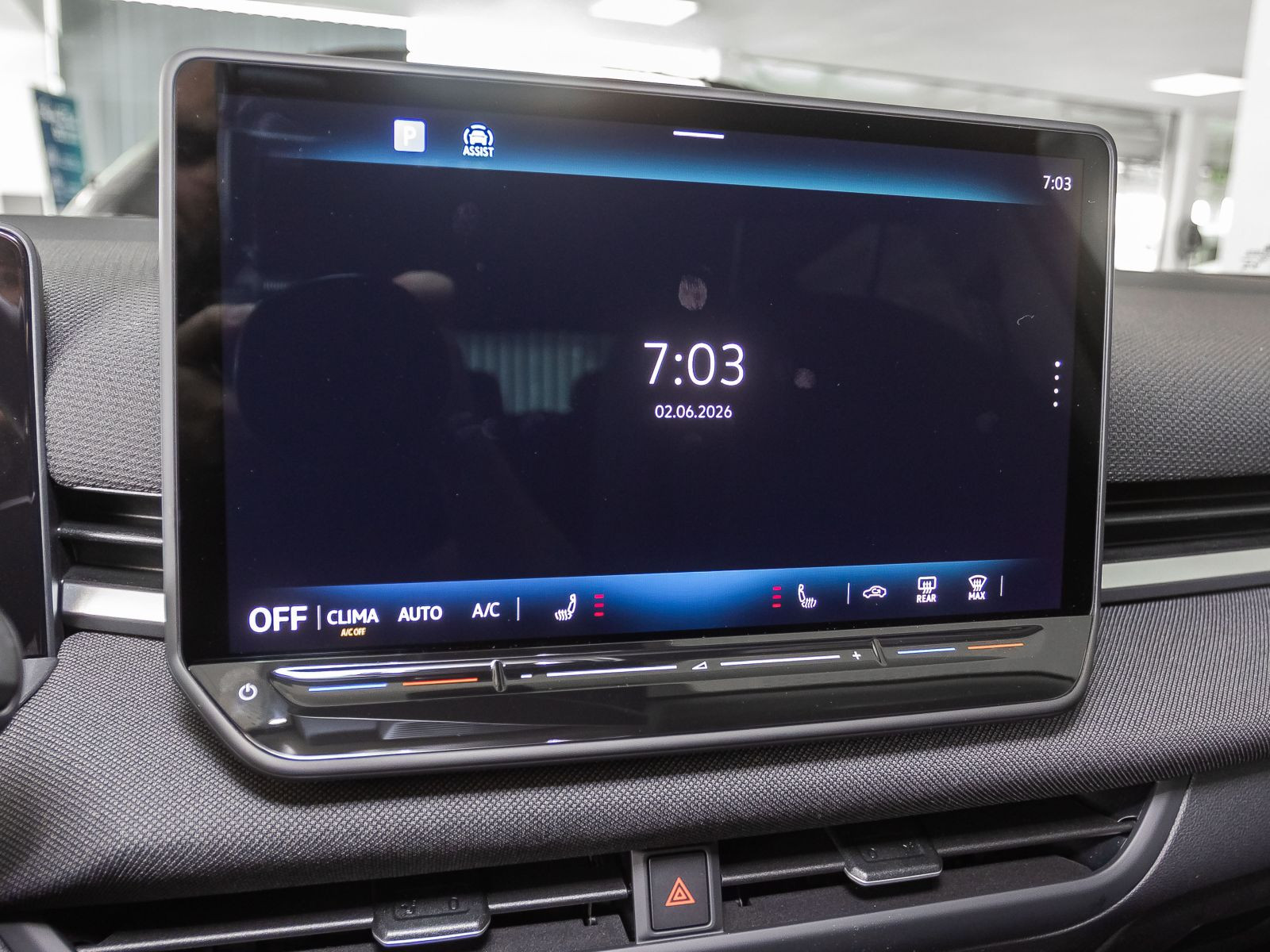 Volkswagen T-Roc Life 1.5 eTSI DSG LED ACC EPH CarPlay