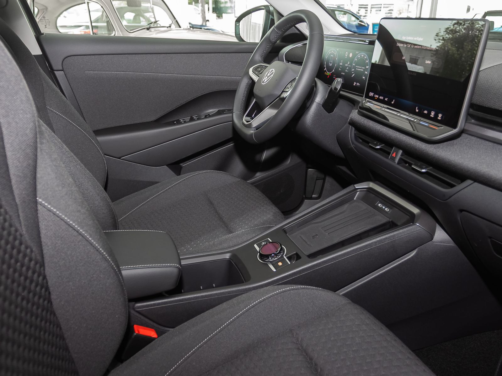 Volkswagen T-Roc Life 1.5 eTSI DSG LED ACC EPH CarPlay