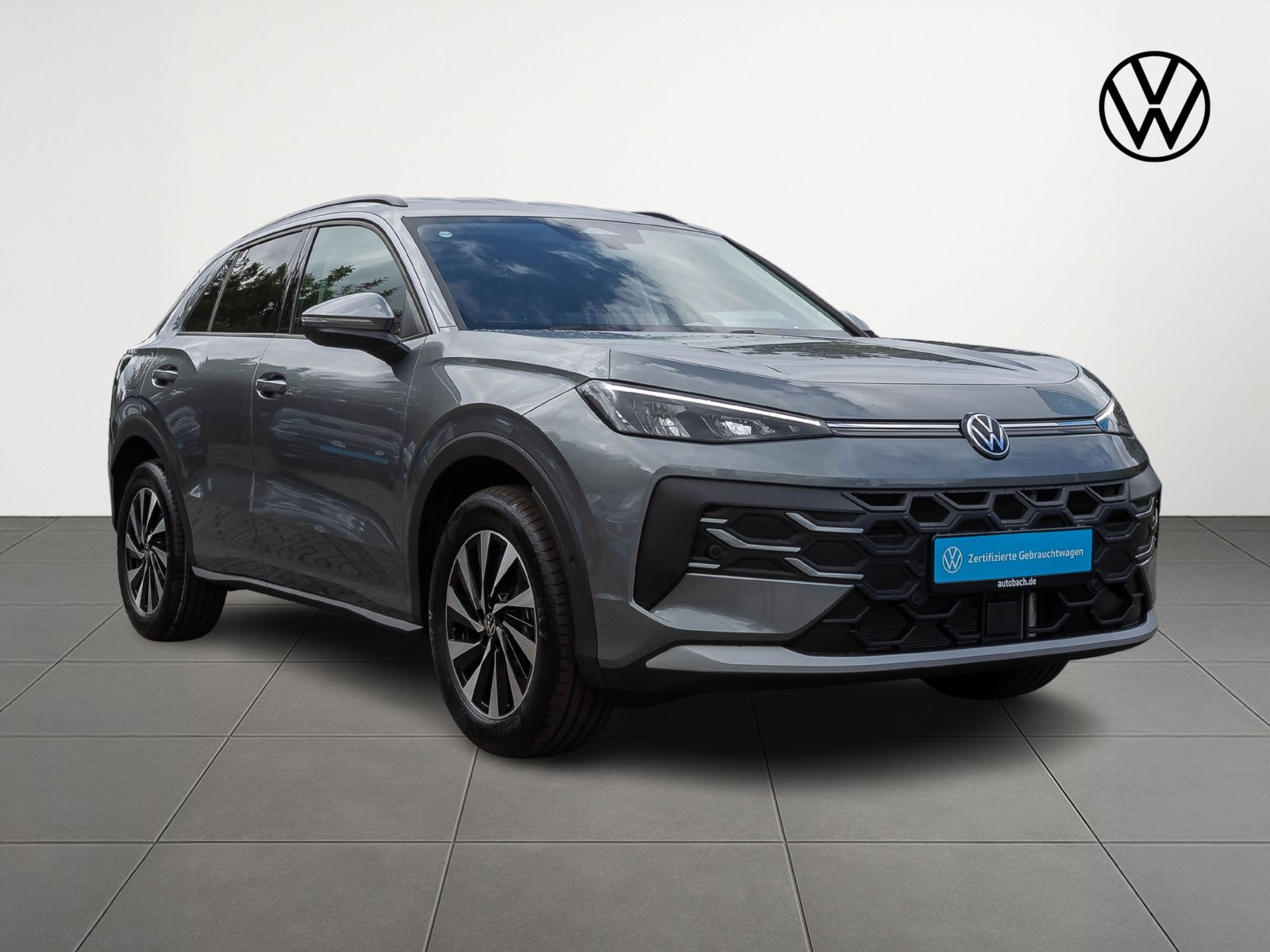 Volkswagen T-Roc 1.5 eTSI DSG Life, AHK, LED, Rückfahrkamera, App-Connect