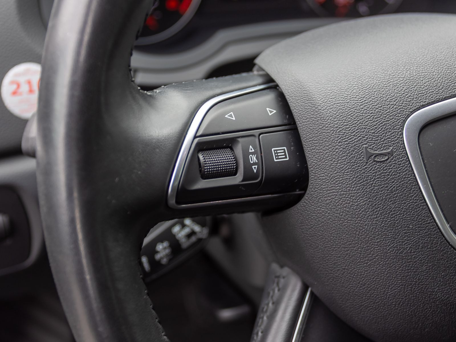 Audi Q3 Design 2.0TFSI qu Stronic Navi LED EPH GRA