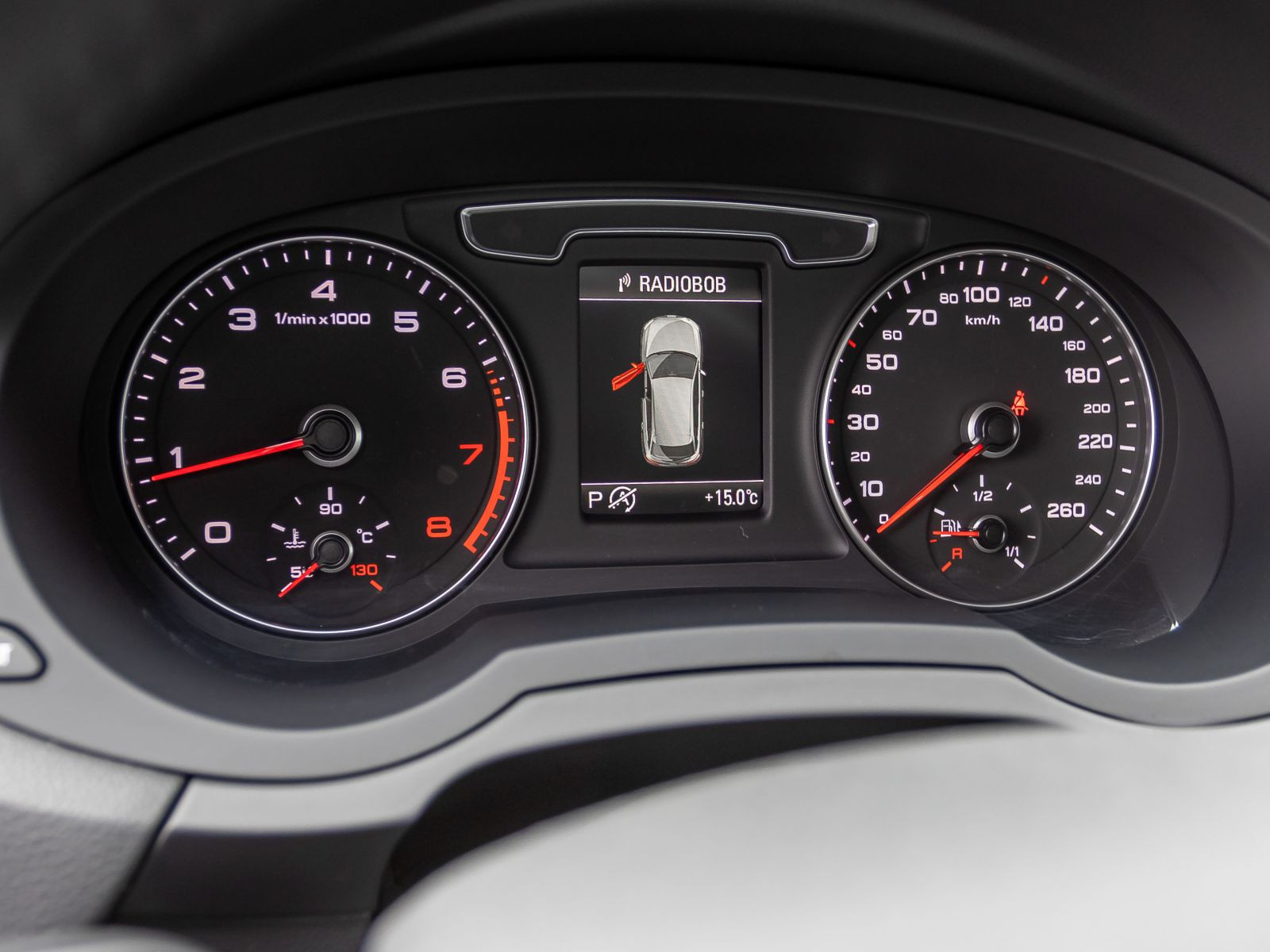 Audi Q3 Design 2.0TFSI qu Stronic Navi LED EPH GRA