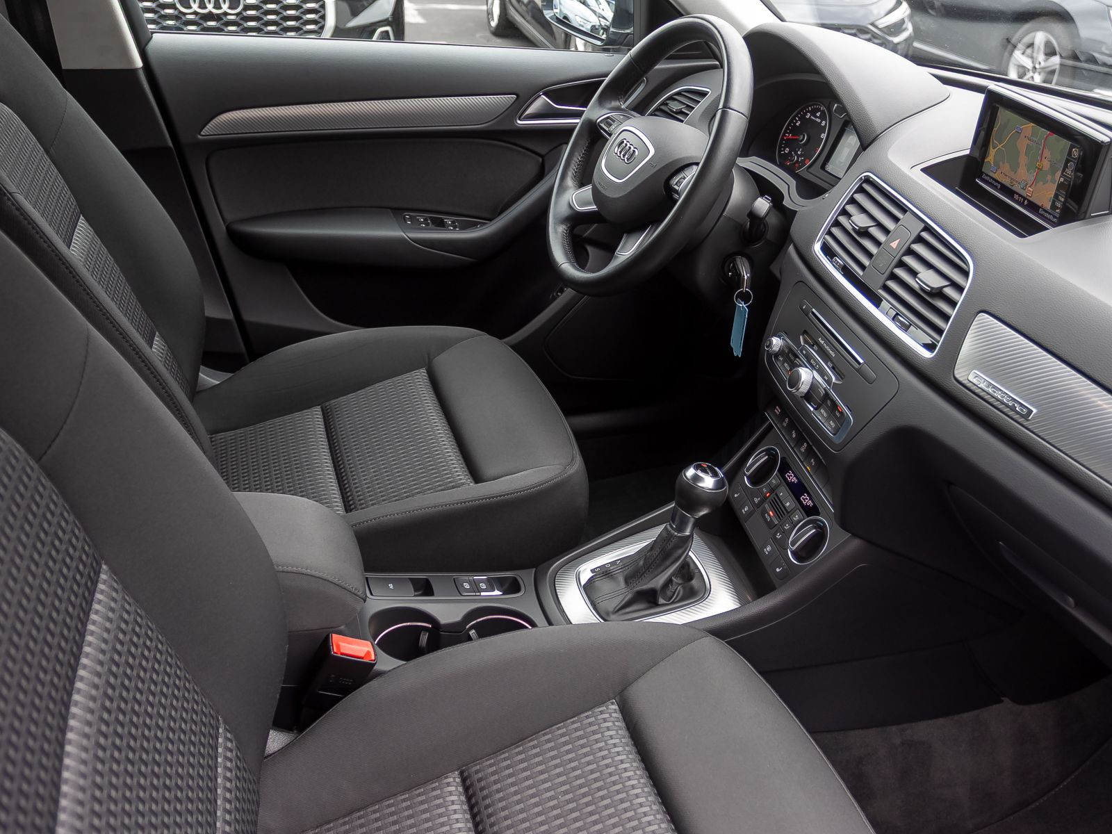 Audi Q3 Design 2.0TFSI qu Stronic Navi LED EPH GRA