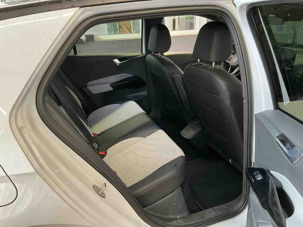 Volkswagen ID.3 Pro Performance, LED-Matrix, Navi, App-Connect, Rückfahrkamera