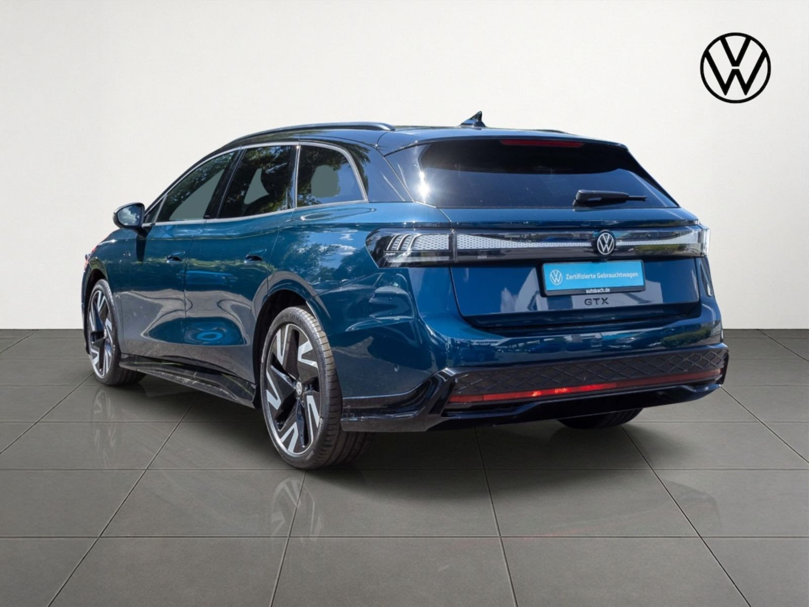 Volkswagen ID.7 Tourer GTX, AHK, Panoramadach, LED-Matrix, Navi, Area View inkl. Rückfahrkamera