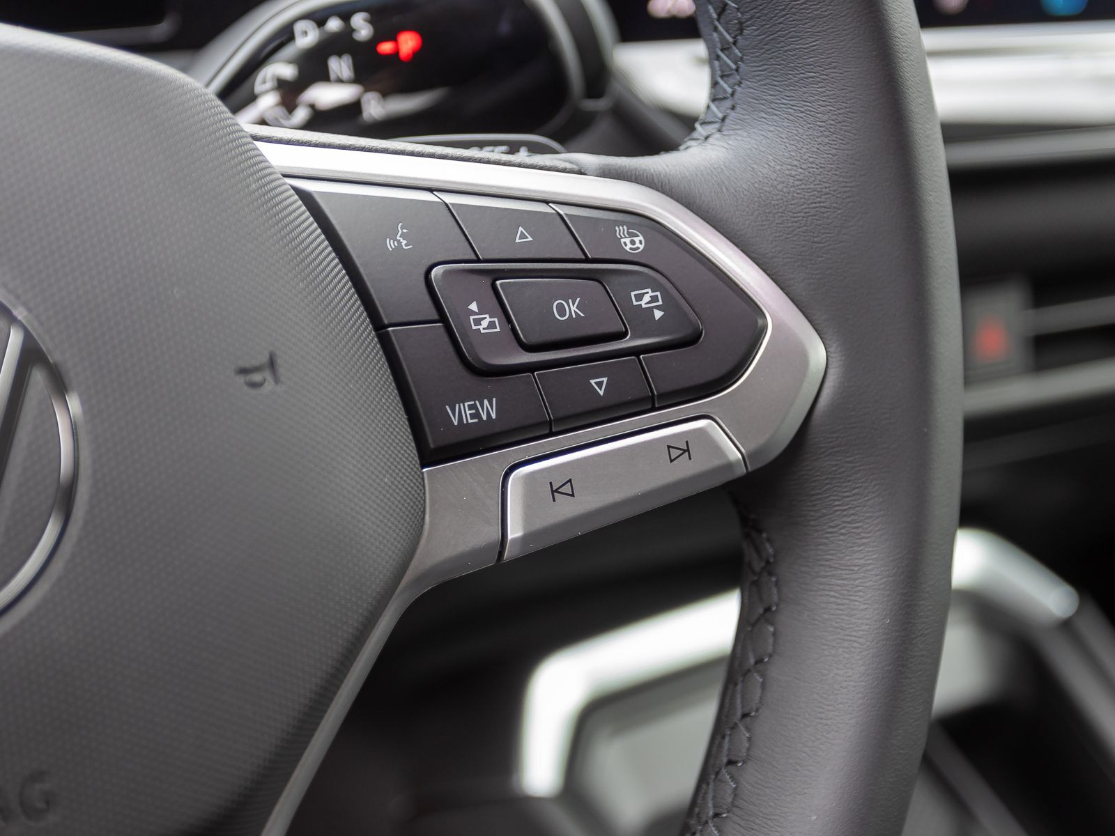 Volkswagen T-Roc 1.5 eTSI DSG Life, Rückfahrkamera, LED, App-Connect, Digital Cockpit