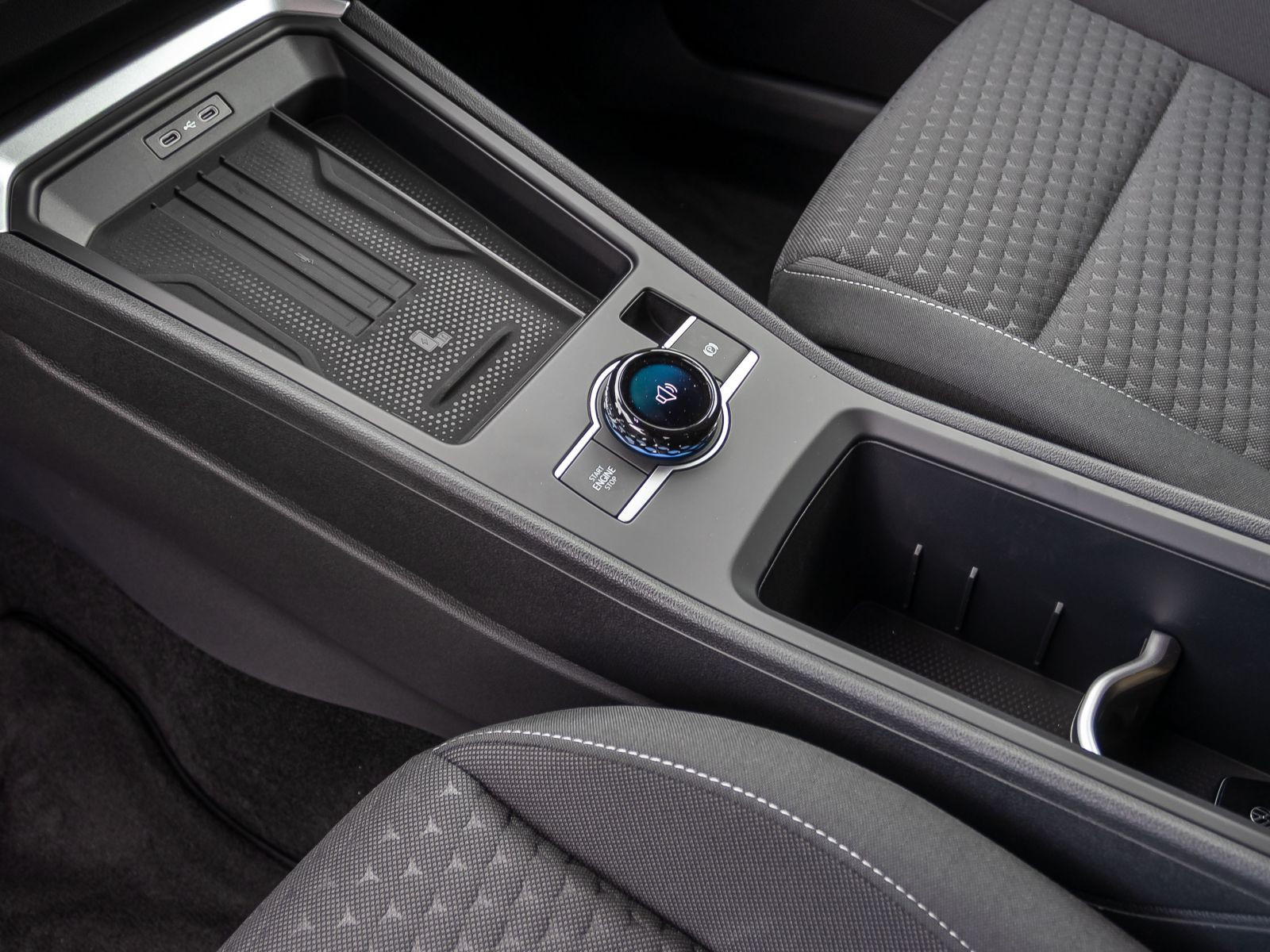 Volkswagen T-Roc 1.5 eTSI DSG Life, Rückfahrkamera, LED, App-Connect, Digital Cockpit
