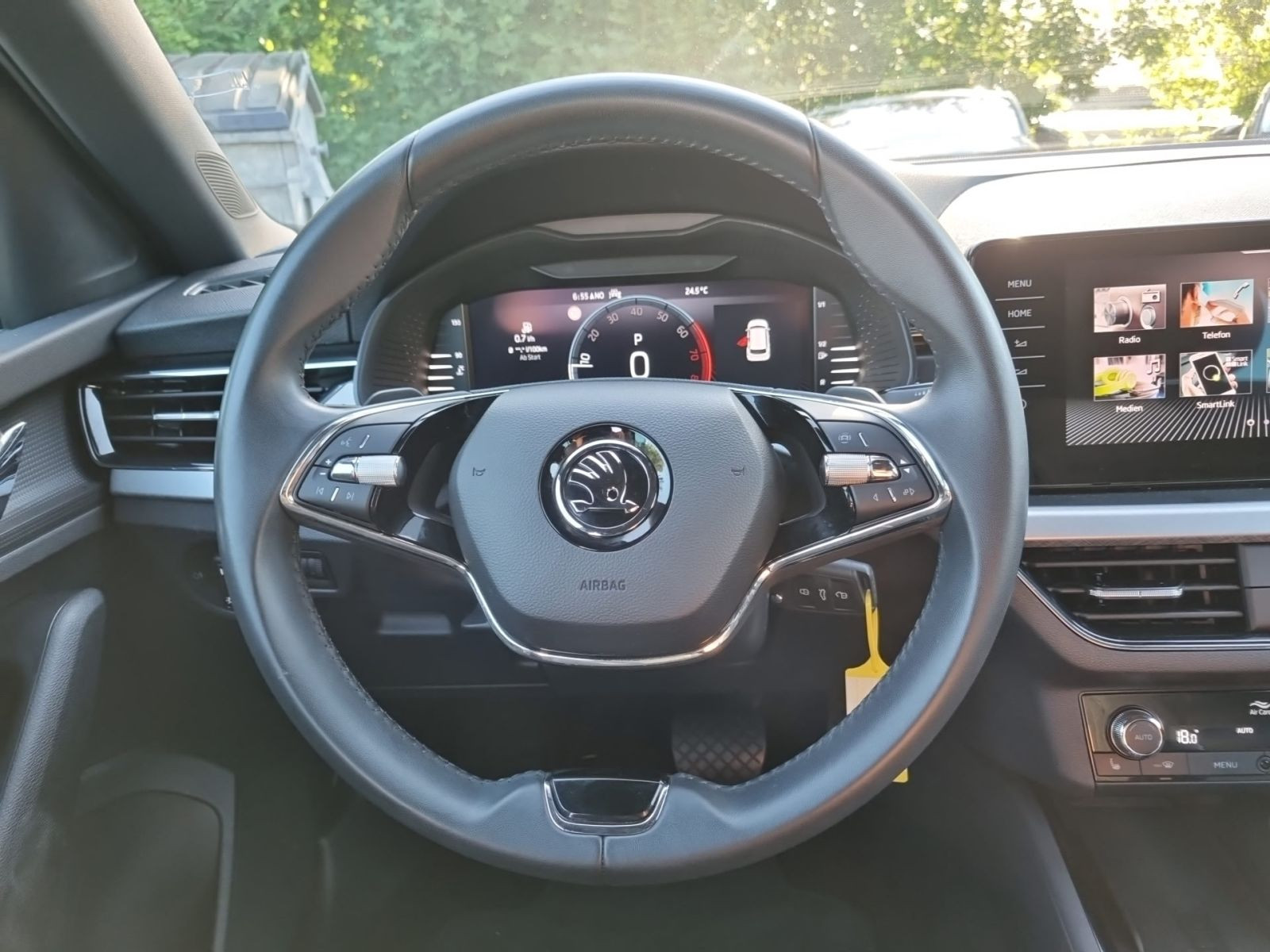Skoda Kamiq Ambition 1.5TSI 110kW DSG Navi LED Panorama