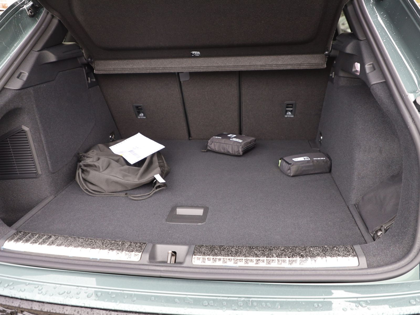 Audi Q3 SUV e-hybrid S line 200kW Pano/ TechPlus / 20" Tripod