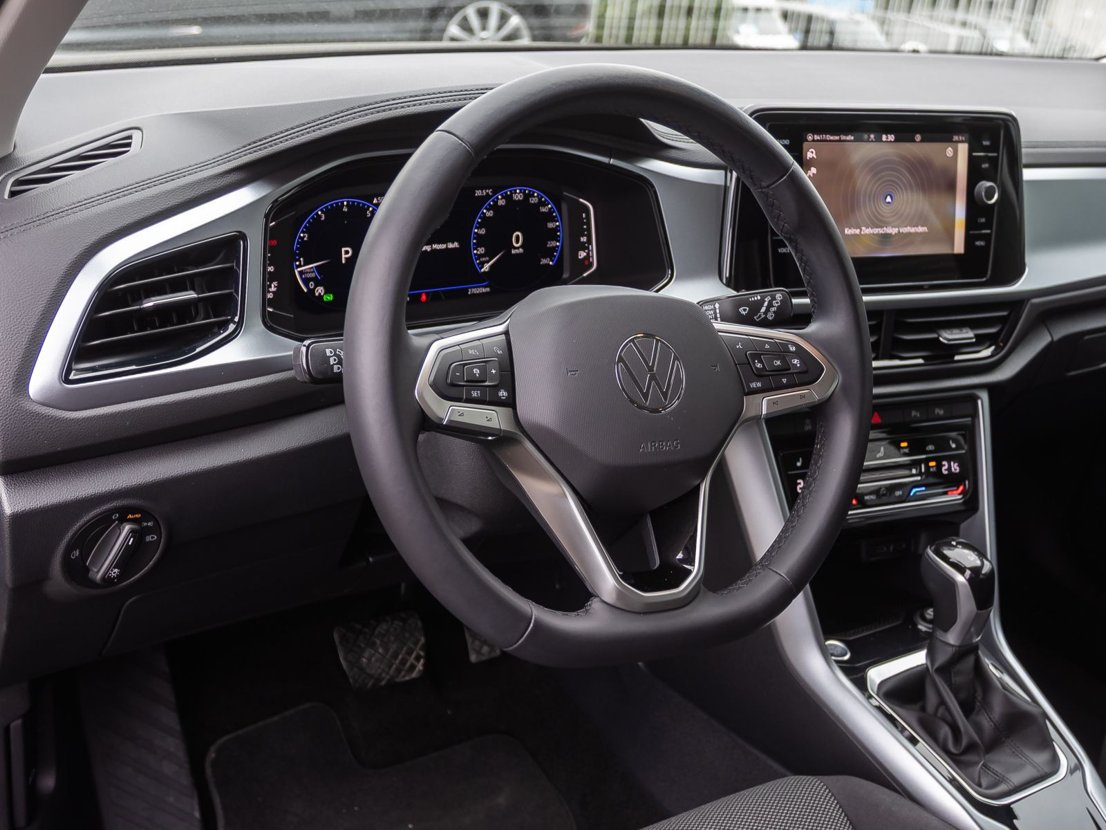 Volkswagen T-Roc Life 1.5TSI DSG Navi LED ACC EPH AHK