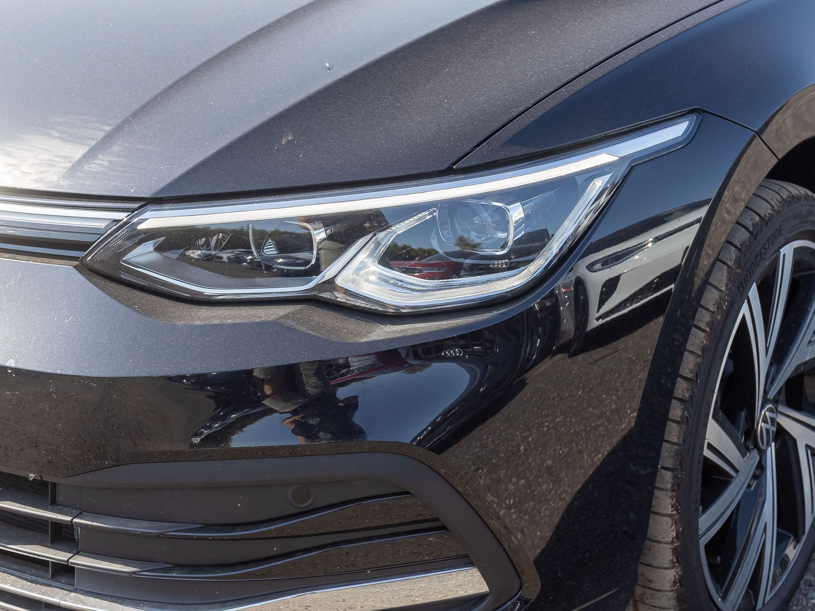 Volkswagen Golf VIII Variant Style 2.0TSI DSG Navi LED ACC