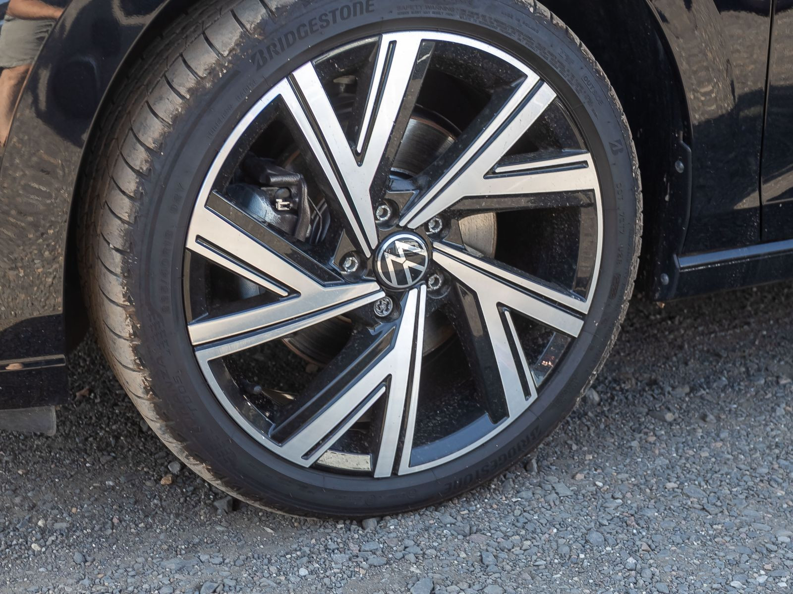 Volkswagen Golf VIII Variant Style 2.0TSI DSG Navi LED ACC