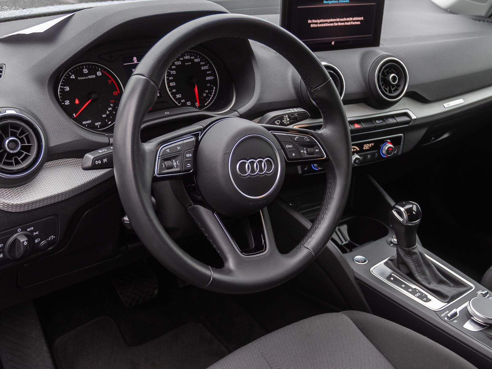Audi Q2 Advanced 35TFSI Stronic LED CarPlay GRA EPH