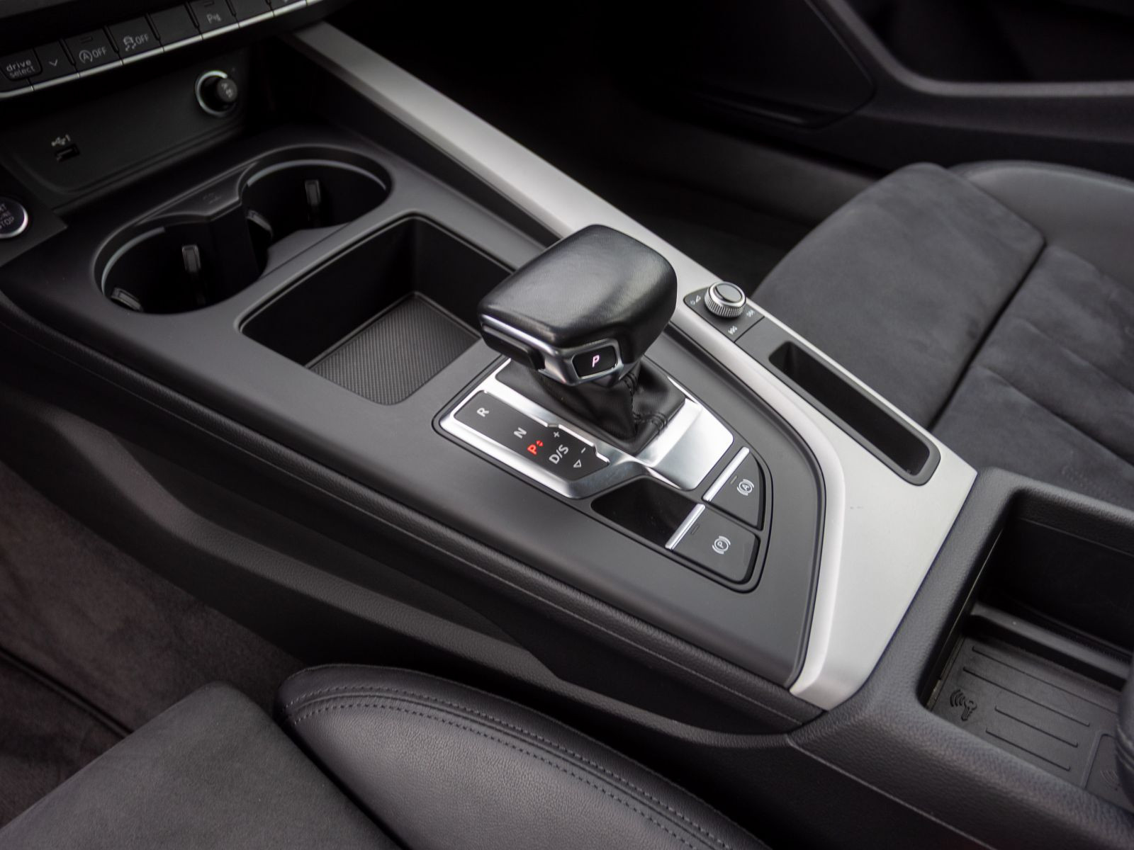 Audi A4 allroad 40TDI qu Stronic Navi LED ACC AHK EPH