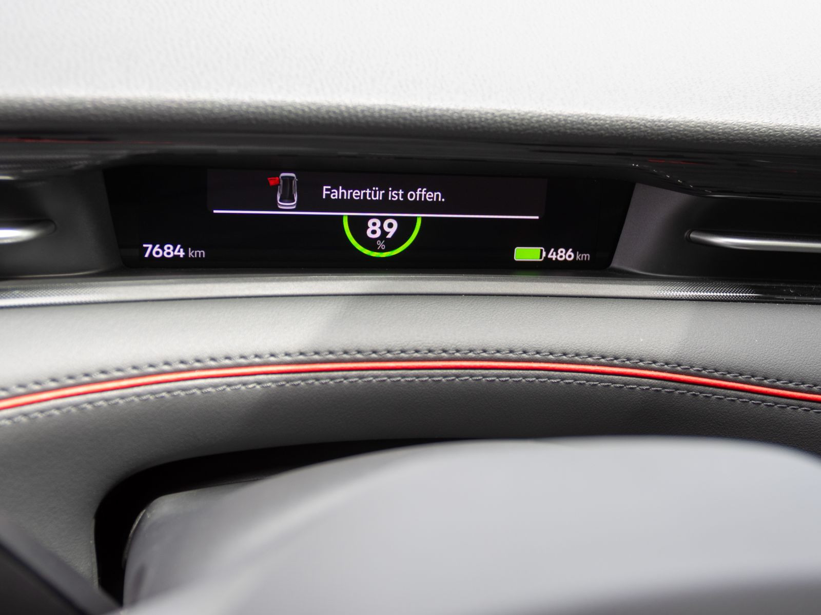 Volkswagen ID.7 Tourer GTX, Panoramadach, AHK, Navi, LED-Matrix, App-Connect