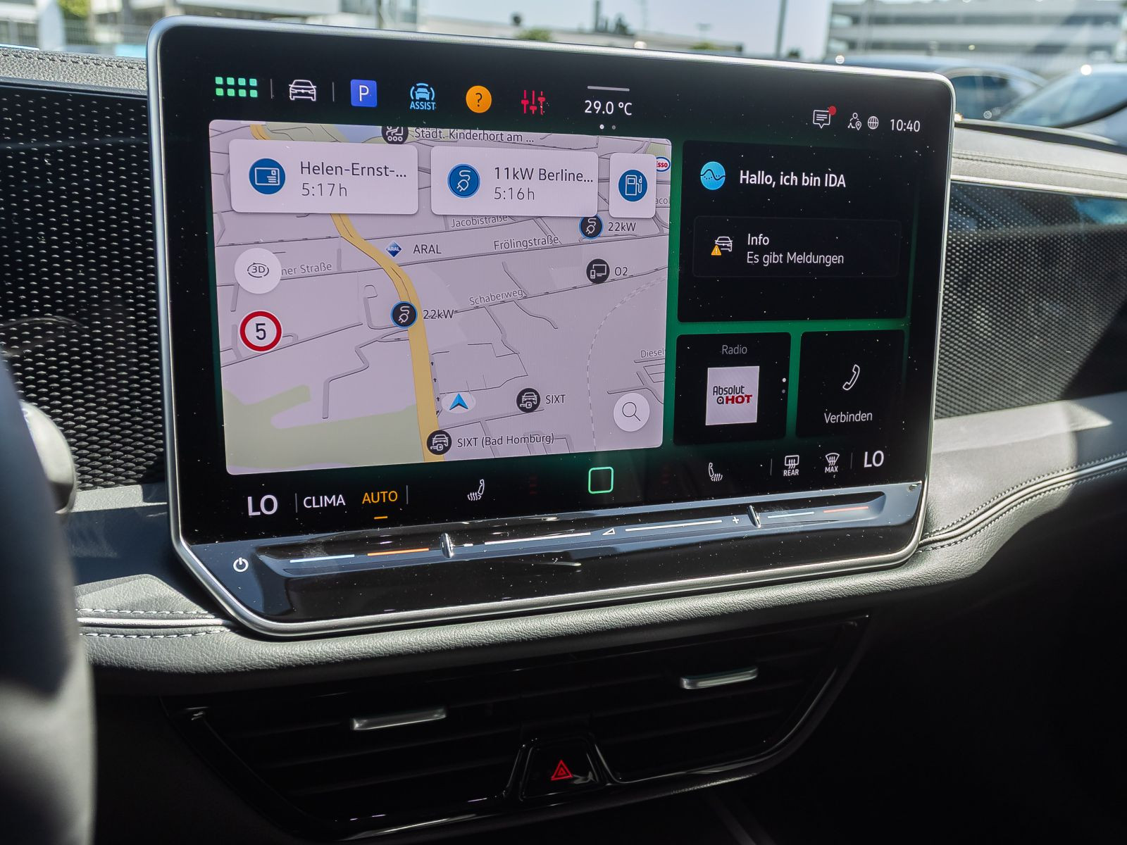 Volkswagen Passat 1.5 eTSI DSG Business, Navi, LED, Area View inkl. Rückfahrkamera, App-Connect