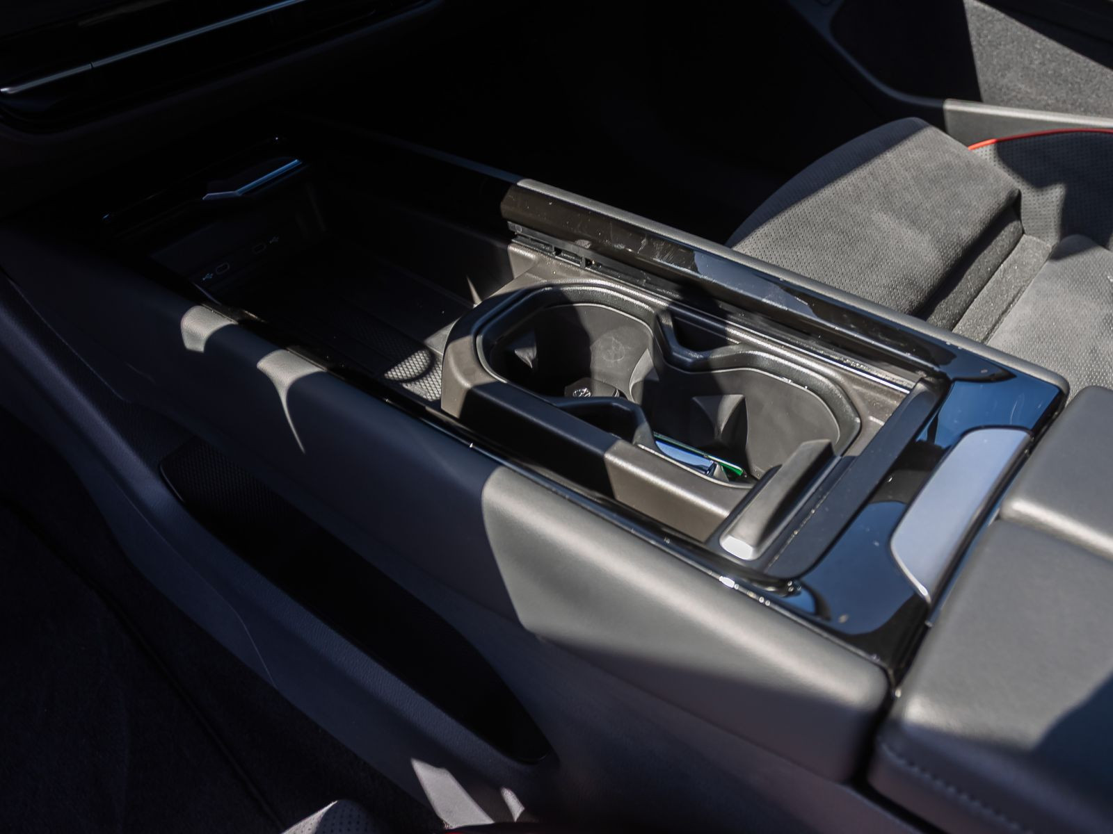 Volkswagen ID.7 Tourer GTX, Panoramadach, AHK, Navi, LED-Matrix, Soundsystem