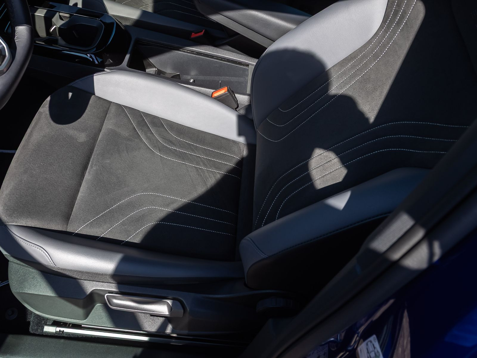 Volkswagen ID.4 Pure Performance, Navi, LED, App-Connect, Standklimatisierung