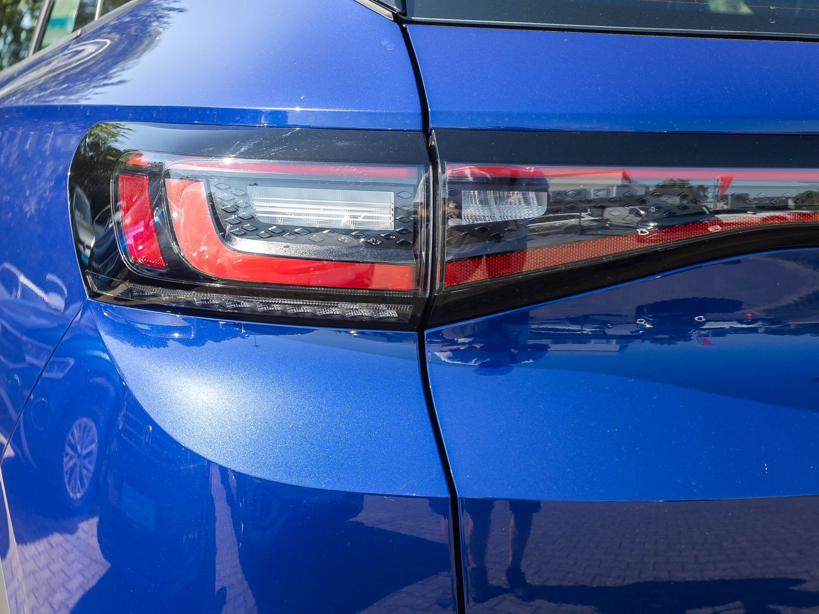 Volkswagen ID.4 Pure Performance, Navi, LED, App-Connect, Standklimatisierung