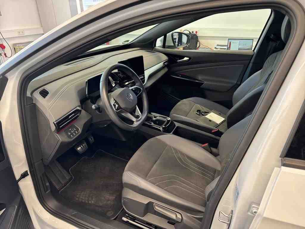 Volkswagen ID.4 Pure Performance, Navi, LED-Matrix, App-Connect, Rückfahrkamera