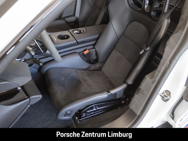 Porsche Taycan Turbo GT mit Weissach-Paket LED-Matrix