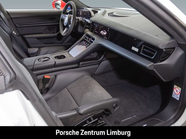 Porsche Taycan Turbo GT mit Weissach-Paket LED-Matrix