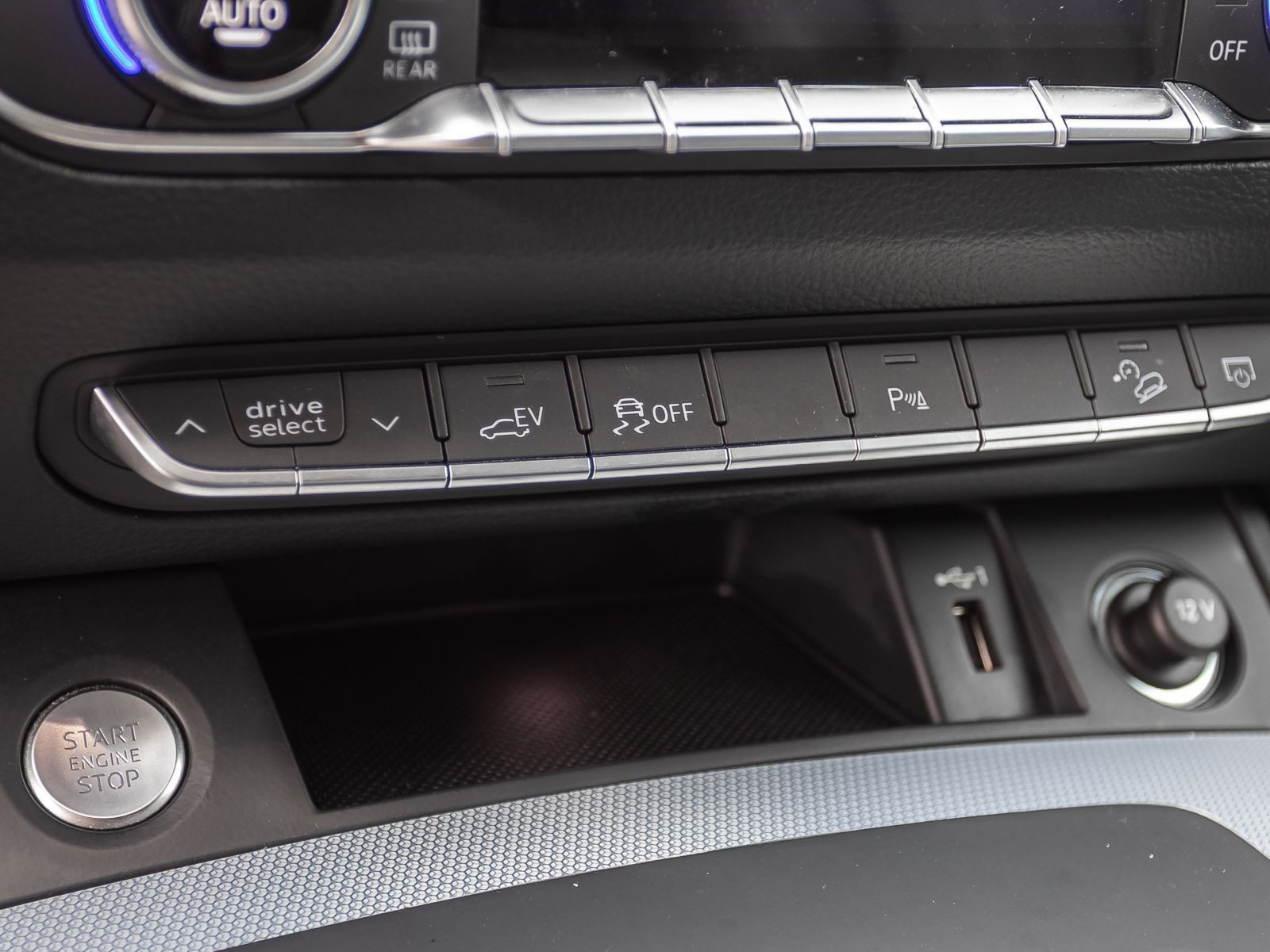 Audi Q5 Sportback S line edition one 50TFSIe Standklima
