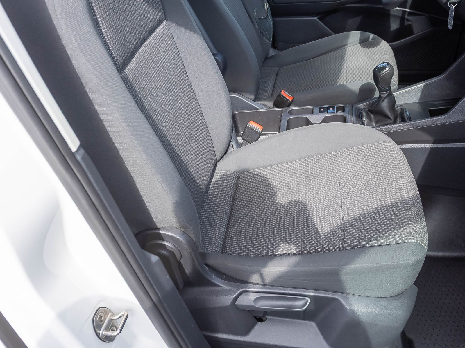 Volkswagen Caddy Cargo 2.0TDI Klima DAB AHK