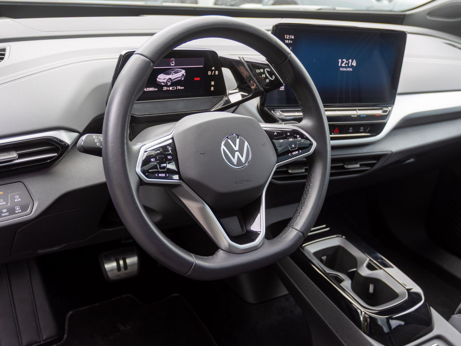 Volkswagen ID.5 Pro Performance, LED-Matrix, Panoramadach, Navi, Soundsystem, App-Connect