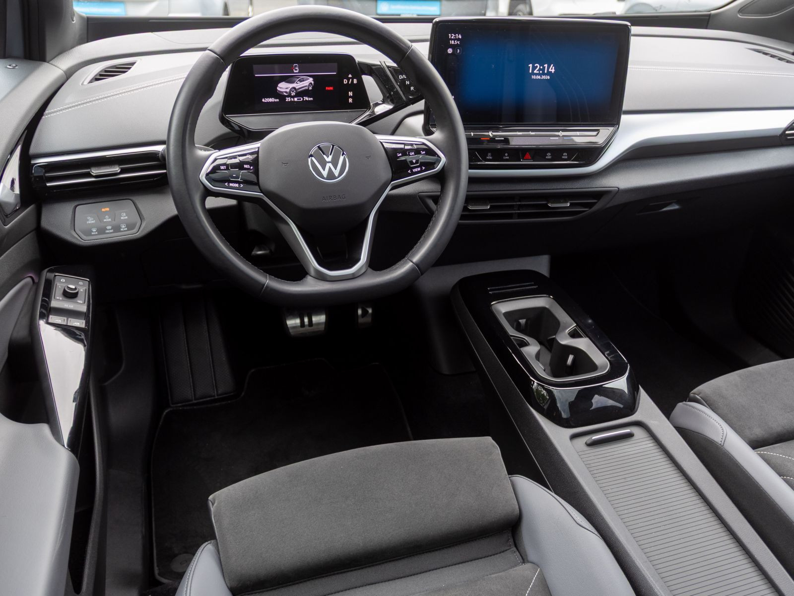 Volkswagen ID.5 Pro Performance, LED-Matrix, Panoramadach, Navi, Soundsystem, App-Connect