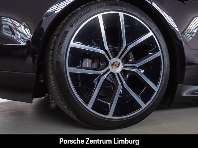 Porsche Taycan Sport Turismo Black Edition HA-Lenkung