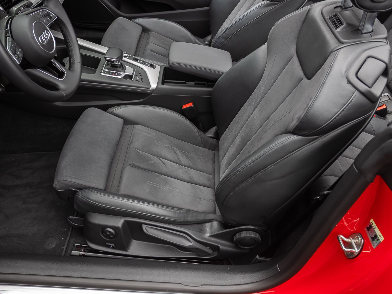 Audi A5 Cabriolet Advanced 40TFSI Stronic Navi Matrix