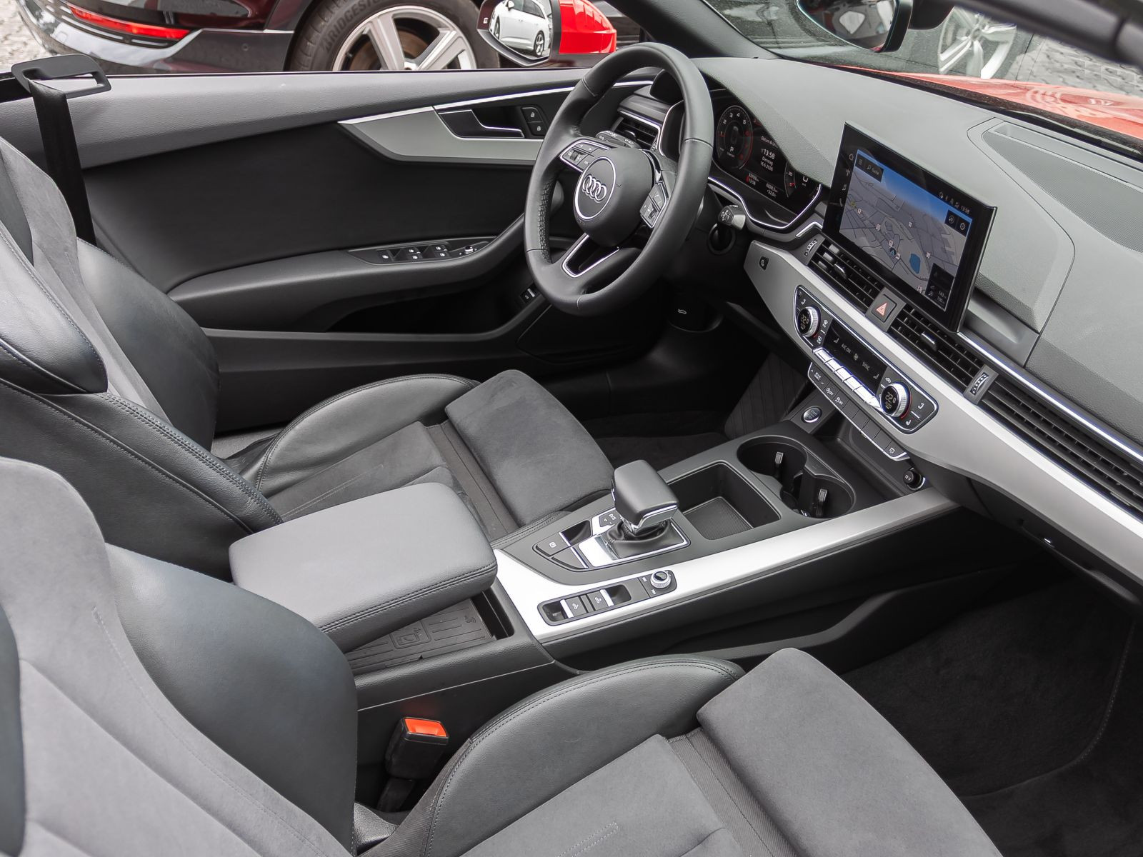 Audi A5 Cabriolet Advanced 40TFSI Stronic Navi Matrix